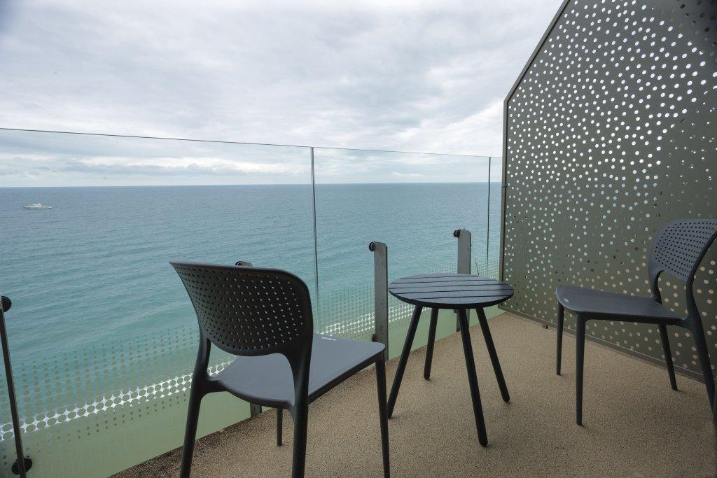 Miramare Magnetic Beach Hotel Kobuleti Zewnętrze zdjęcie